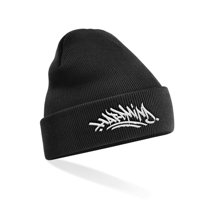 Personalisierbare bestickte Mützen mit dem Image Ihrer Band | Distrolution Merch